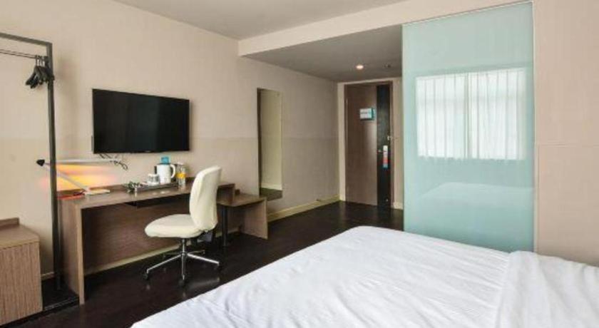 Jinjiang Inn Select Nanjing South Railway Station North Square Экстерьер фото